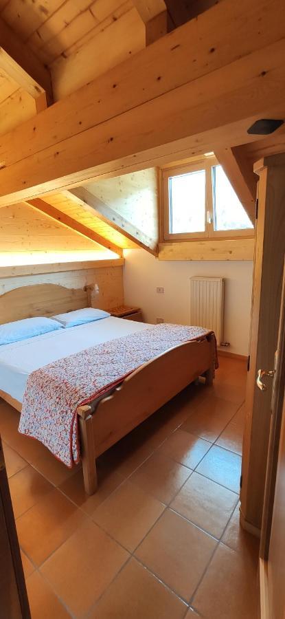 Mansarda A Carciato, Trilocale In Montagna Apartment Димаро Екстериор снимка