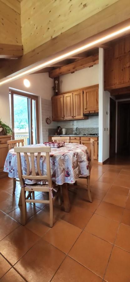 Mansarda A Carciato, Trilocale In Montagna Apartment Димаро Екстериор снимка