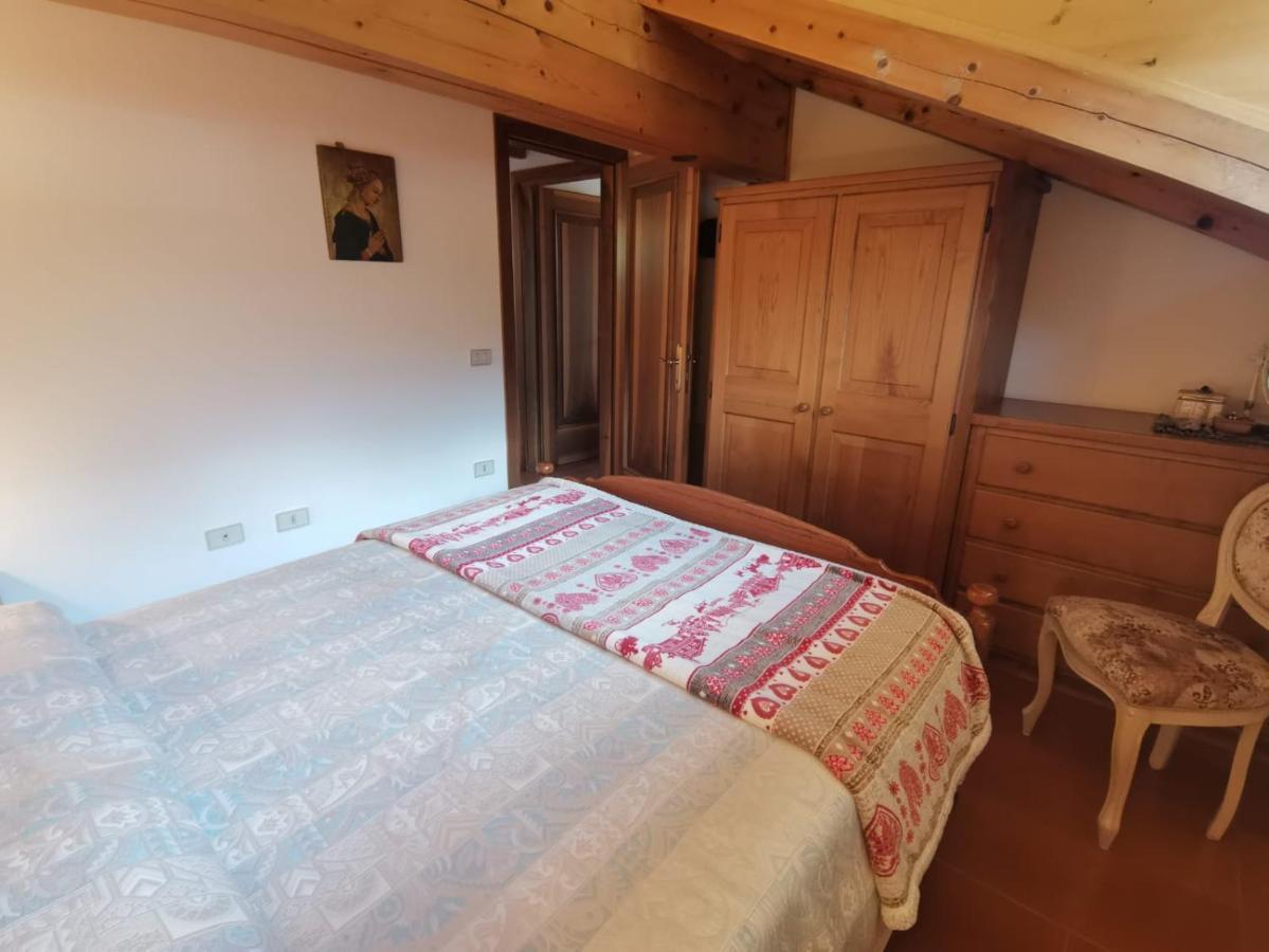Mansarda A Carciato, Trilocale In Montagna Apartment Димаро Екстериор снимка
