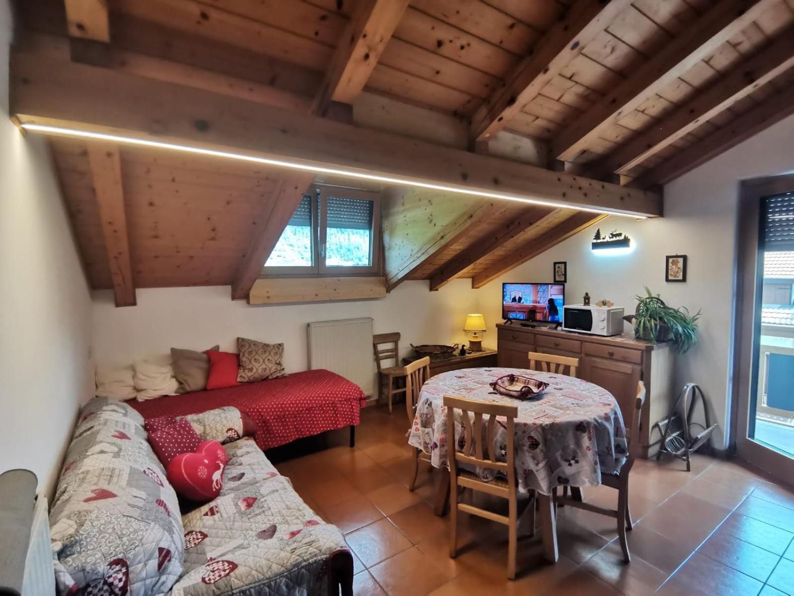 Mansarda A Carciato, Trilocale In Montagna Apartment Димаро Екстериор снимка