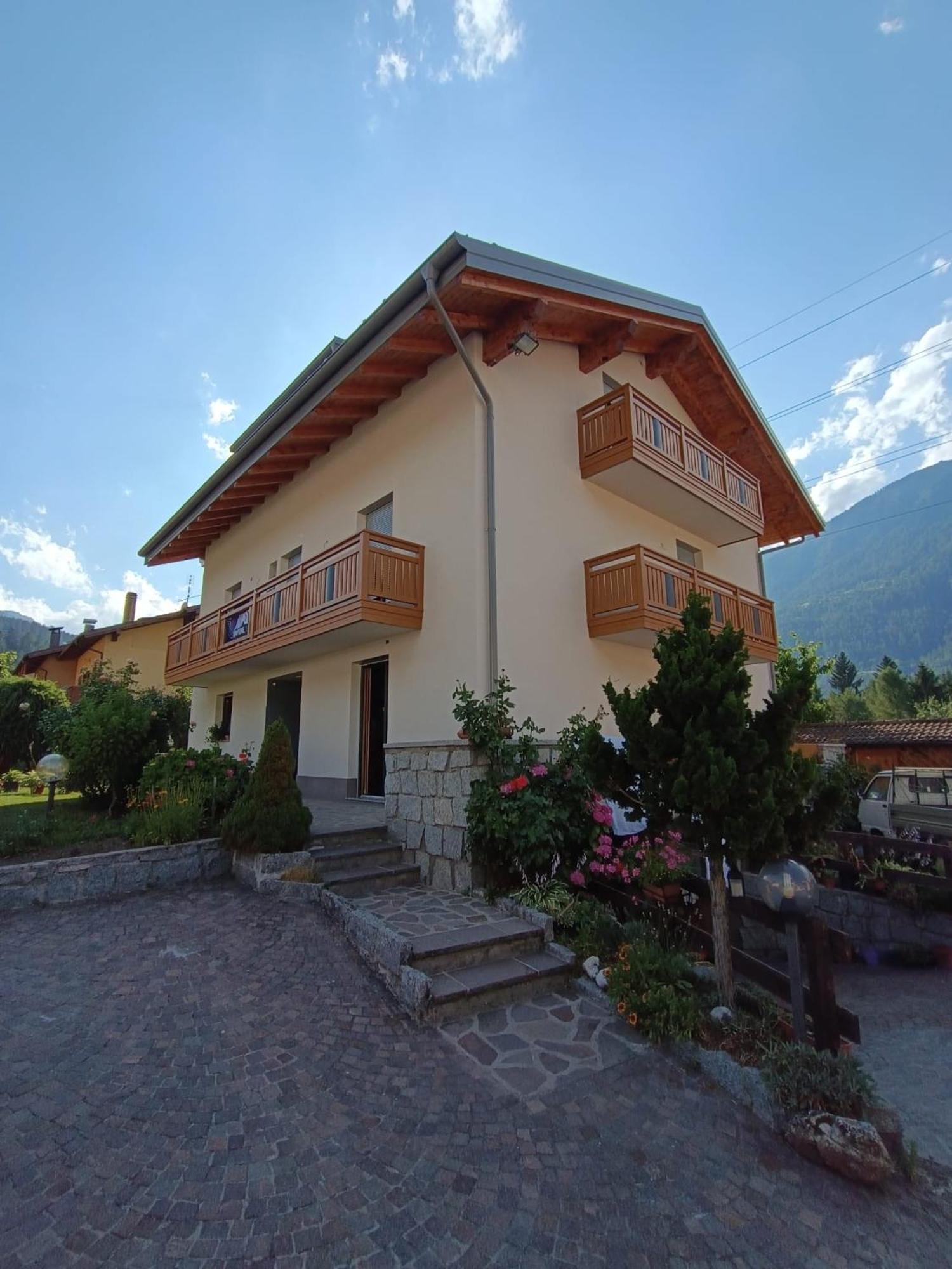 Mansarda A Carciato, Trilocale In Montagna Apartment Димаро Екстериор снимка
